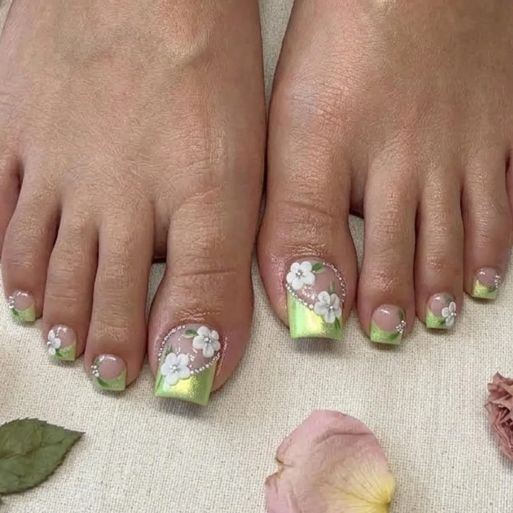 bridal summer nails, chrome French tips, press on nails, custom press on nails, fake nails, Nails Art, stained glass nails, gold press on nails, 3d press on nails, luxury press on nails, handmade press on nails