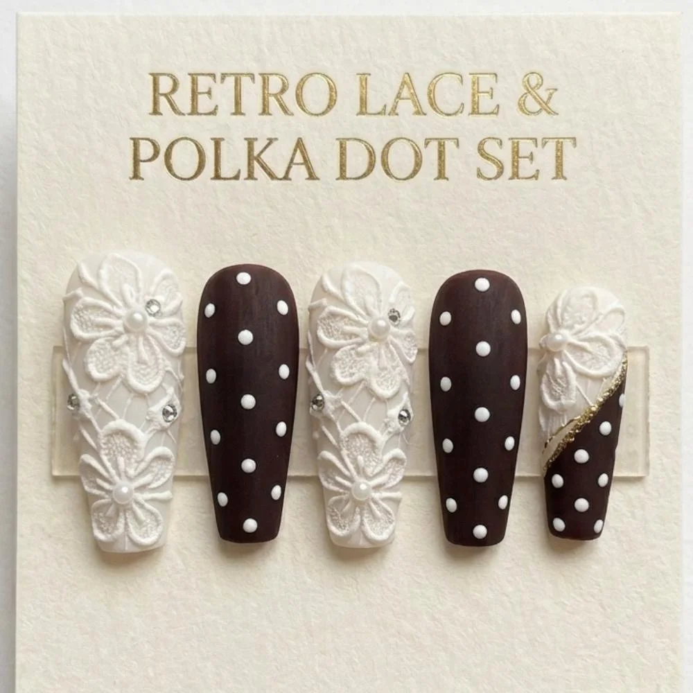 vintage crochet, floral art, press on nails, custom press on nails, fake nails, Nails Art, stained glass nails, gold press on nails, 3d press on nails, luxury press on nails, handmade press on nails
