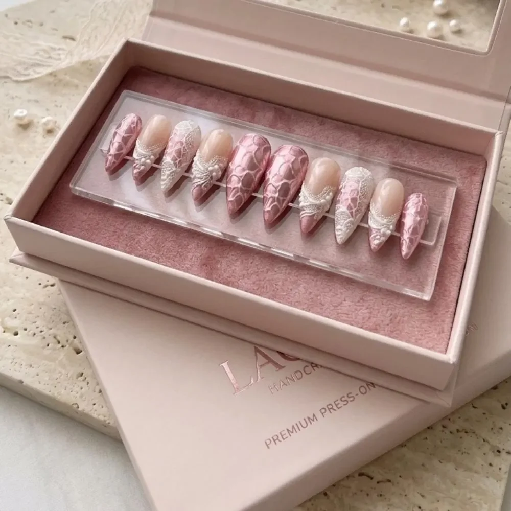 press on nails, custom press on nails, fake nails, Nails Art, stained glass nails, gold press on nails, 3d press on nails, luxury press on nails, handmade press on nails