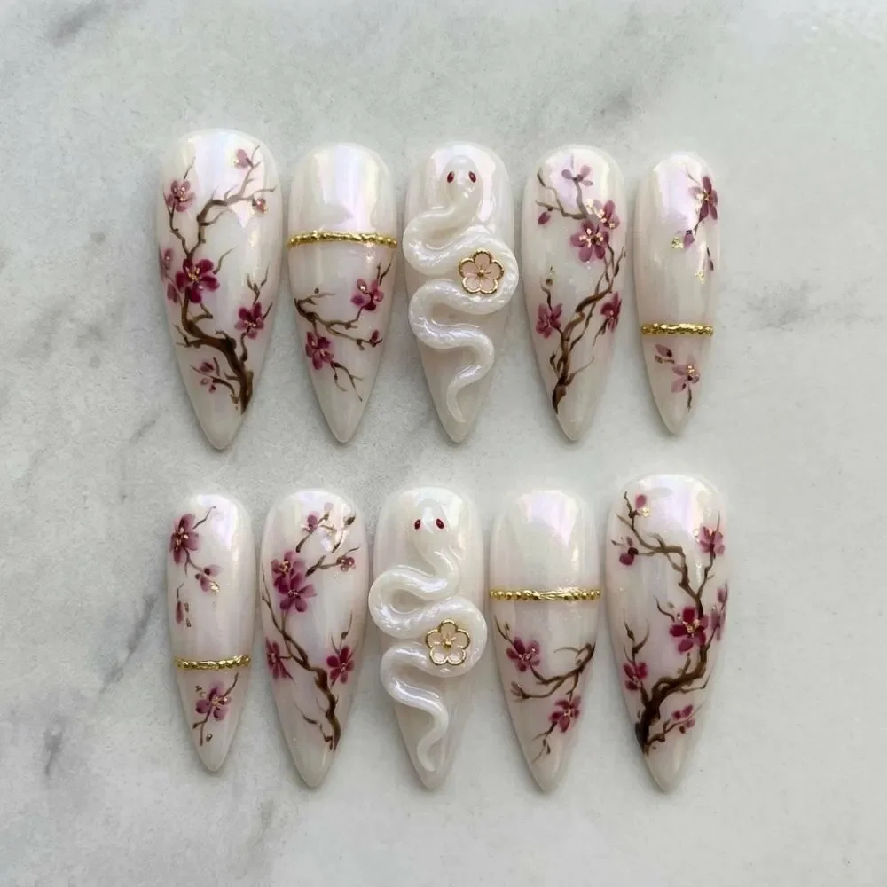 press on nails, custom press on nails, fake nails, Nails Art, stained glass nails, gold press on nails, 3d press on nails, luxury press on nails, handmade press on nails