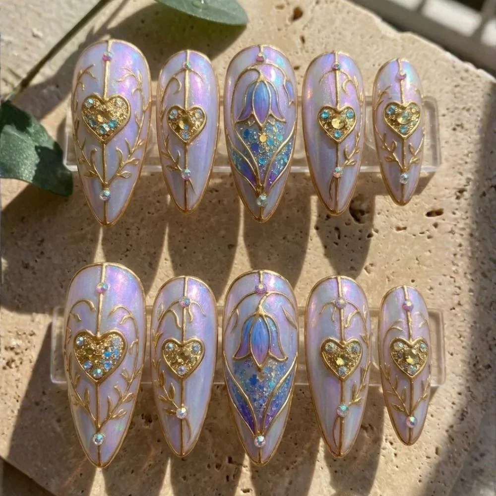 press on nails, custom press on nails, fake nails, Nails Art, stained glass nails, gold press on nails, 3d press on nails, luxury press on nails, handmade press on nails