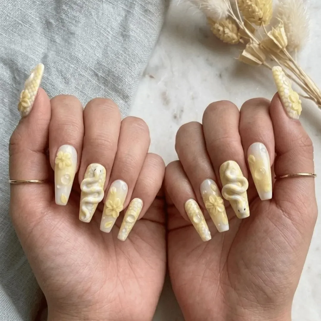 press on nails, custom press on nails, fake nails, Nails Art, stained glass nails, gold press on nails, 3d press on nails, luxury press on nails, handmade press on nails