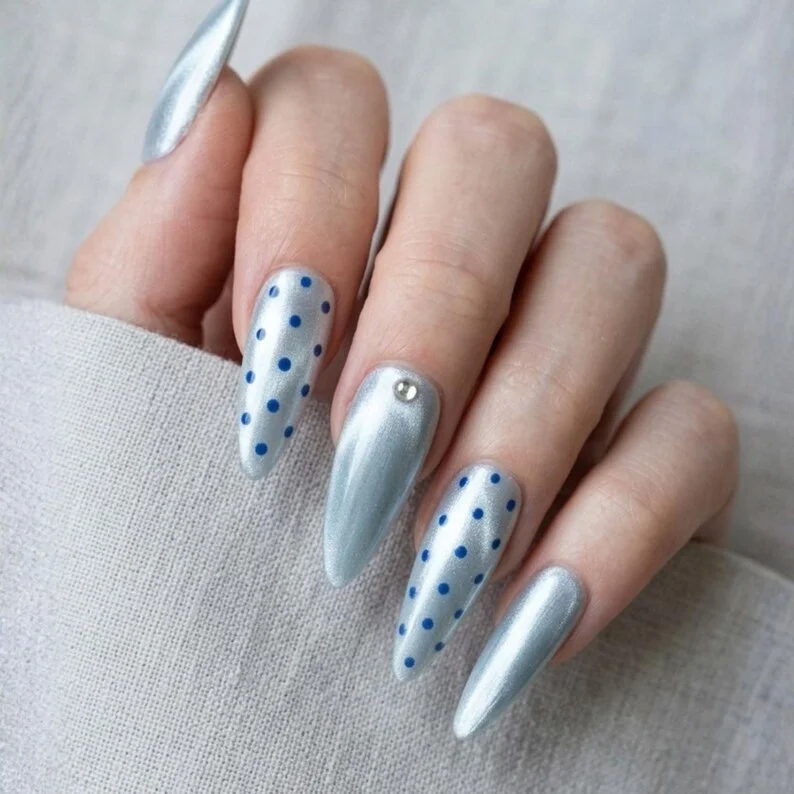 press on nails, custom press on nails, fake nails, Nails Art, stained glass nails, gold press on nails, 3d press on nails, luxury press on nails, handmade press on nails
