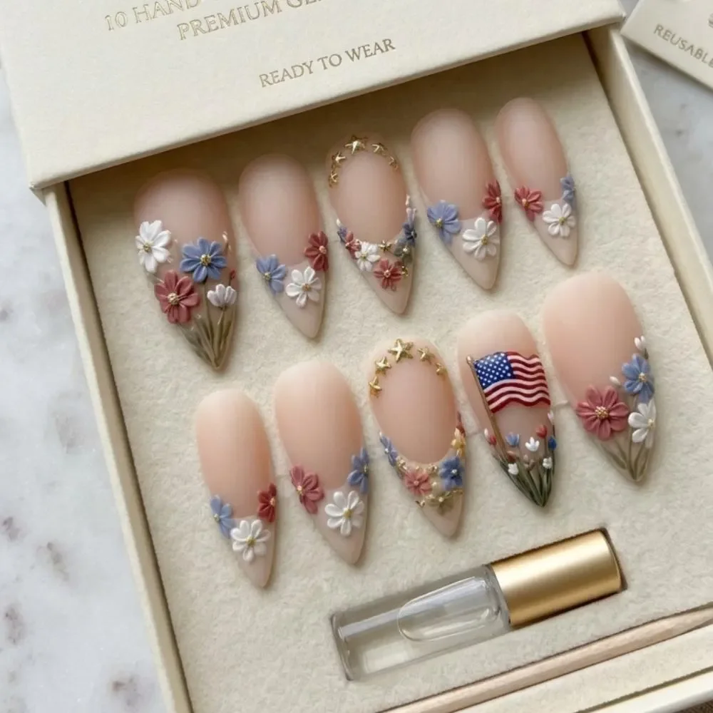 press on nails, custom press on nails, fake nails, Nails Art, stained glass nails, gold press on nails, 3d press on nails, luxury press on nails, handmade press on nails