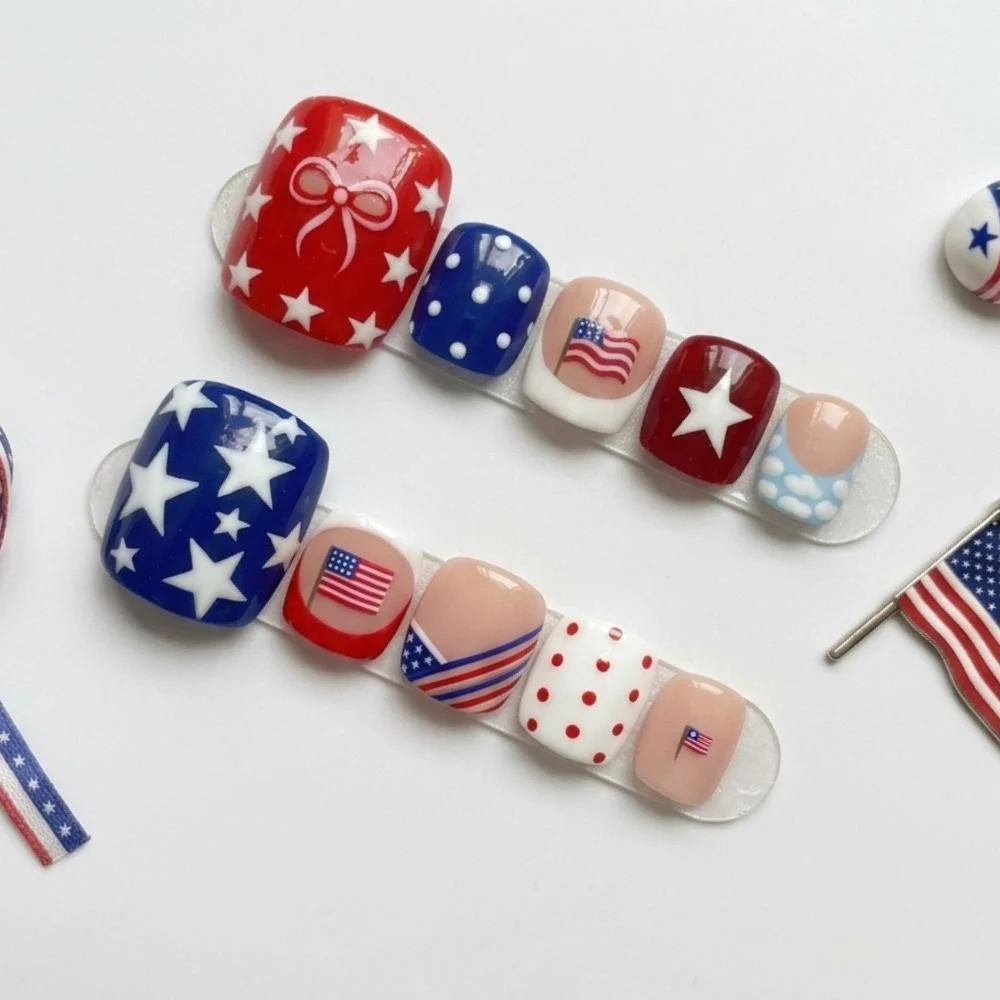 press on nails, custom press on nails, fake nails, Nails Art, stained glass nails, gold press on nails, 3d press on nails, luxury press on nails, handmade press on nails