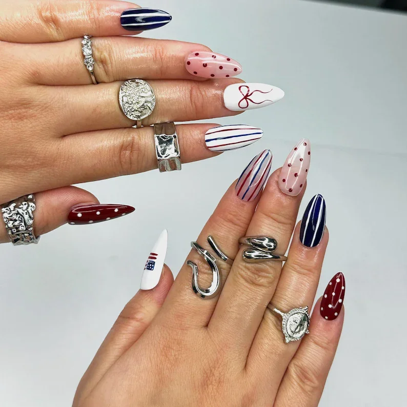 press on nails, custom press on nails, fake nails, Nails Art, stained glass nails, gold press on nails, 3d press on nails, luxury press on nails, handmade press on nails