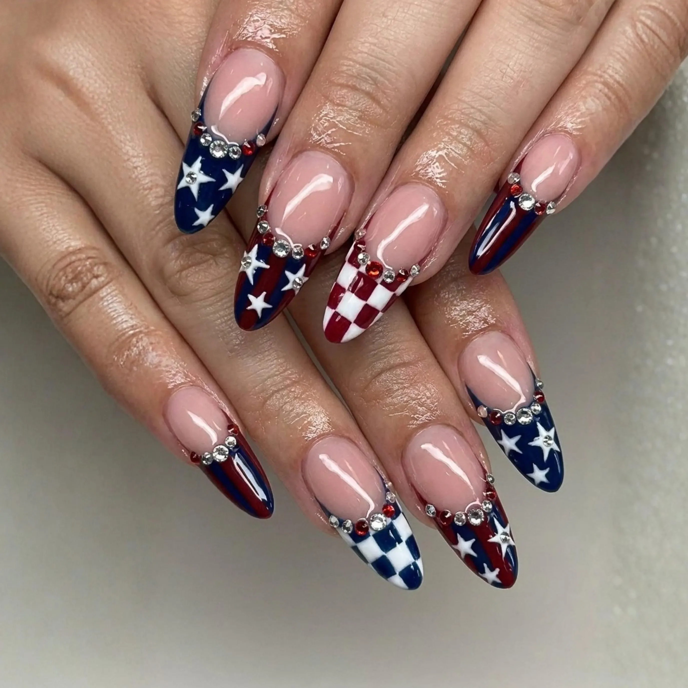 press on nails, custom press on nails, fake nails, Nails Art, stained glass nails, gold press on nails, 3d press on nails, luxury press on nails, handmade press on nails