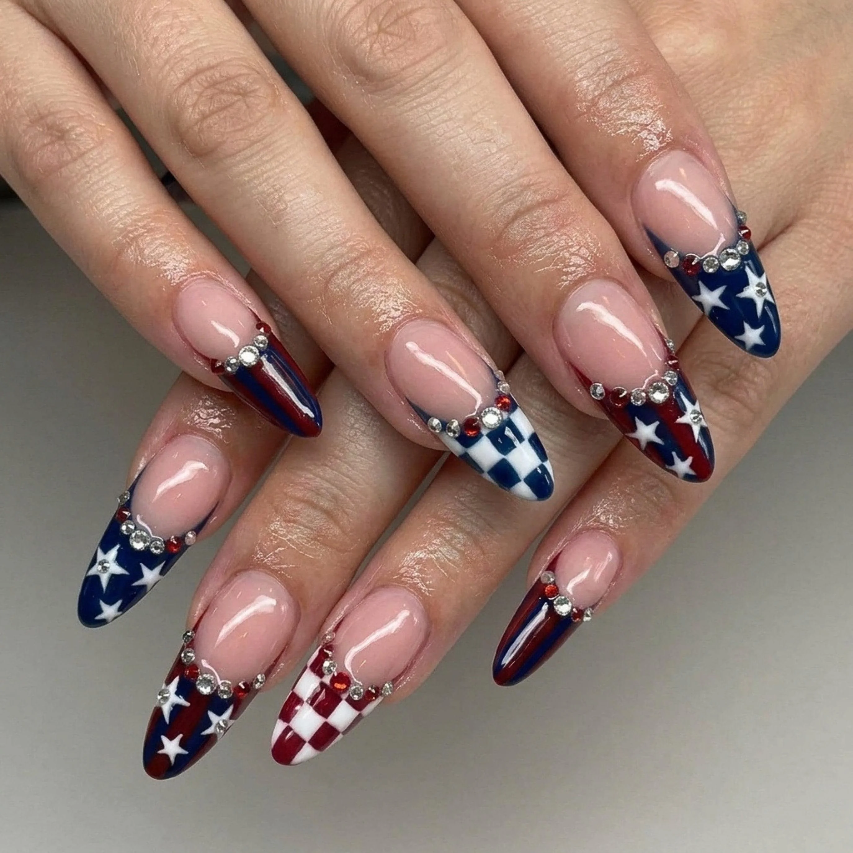 press on nails, custom press on nails, fake nails, Nails Art, stained glass nails, gold press on nails, 3d press on nails, luxury press on nails, handmade press on nails