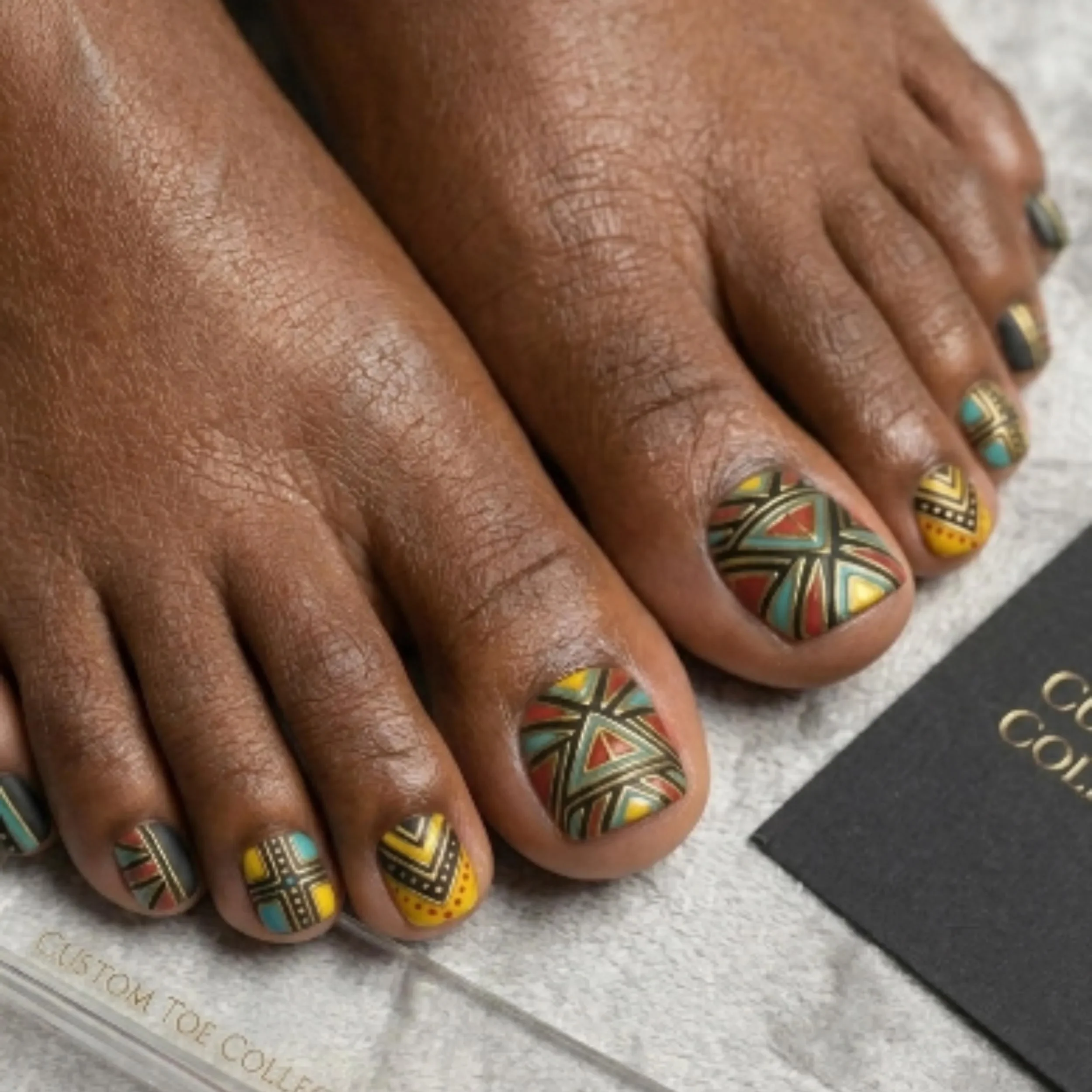 Press On Toes, Gold Embossed, press on nails, custom press on nails, fake nails, Nails Art, stained glass nails, gold press on nails, 3d press on nails, luxury press on nails, handmade press on nails