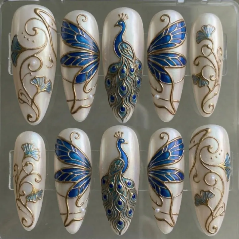 press on nails, custom press on nails, fake nails, Nails Art, stained glass nails, gold press on nails, 3d press on nails, luxury press on nails, handmade press on nails