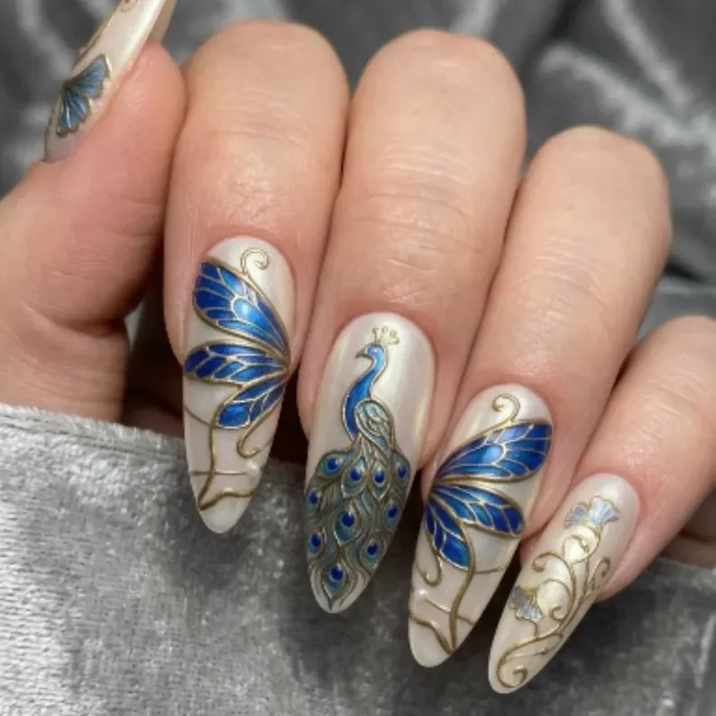 press on nails, custom press on nails, fake nails, Nails Art, stained glass nails, gold press on nails, 3d press on nails, luxury press on nails, handmade press on nails