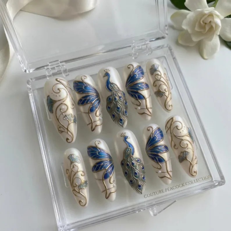 press on nails, custom press on nails, fake nails, Nails Art, stained glass nails, gold press on nails, 3d press on nails, luxury press on nails, handmade press on nails