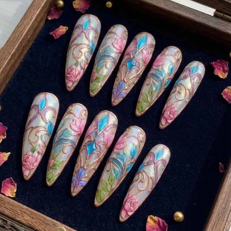 stained glass design, press on nails, custom press on nails, fake nails, Nails Art, stained glass nails, gold press on nails, 3d press on nails, luxury press on nails, handmade press on nails