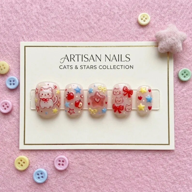 super short nails, cute kitty nails, press on nails, custom press on nails, fake nails, Nails Art, stained glass nails, gold press on nails, 3d press on nails, luxury press on nails, handmade press on nails