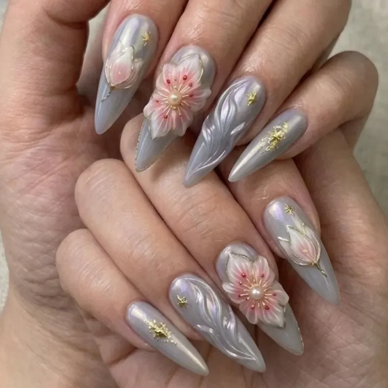 celestial gold, star art, press on nails, custom press on nails, fake nails, Nails Art, stained glass nails, gold press on nails, 3d press on nails, luxury press on nails, handmade press on nails
