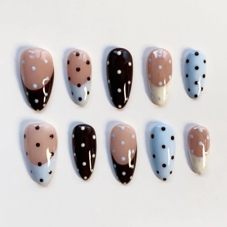 press on nails, custom press on nails, fake nails, Nails Art, stained glass nails, gold press on nails, 3d press on nails, luxury press on nails, handmade press on nails