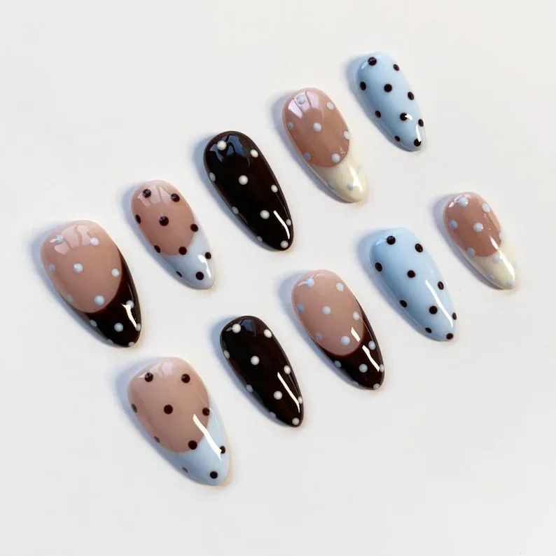 press on nails, custom press on nails, fake nails, Nails Art, stained glass nails, gold press on nails, 3d press on nails, luxury press on nails, handmade press on nails