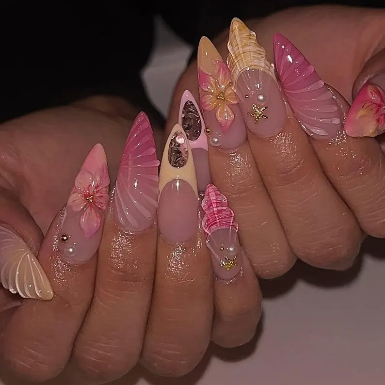 press on nails, custom press on nails, fake nails, Nails Art, stained glass nails, gold press on nails, 3d press on nails, luxury press on nails, handmade press on nails
