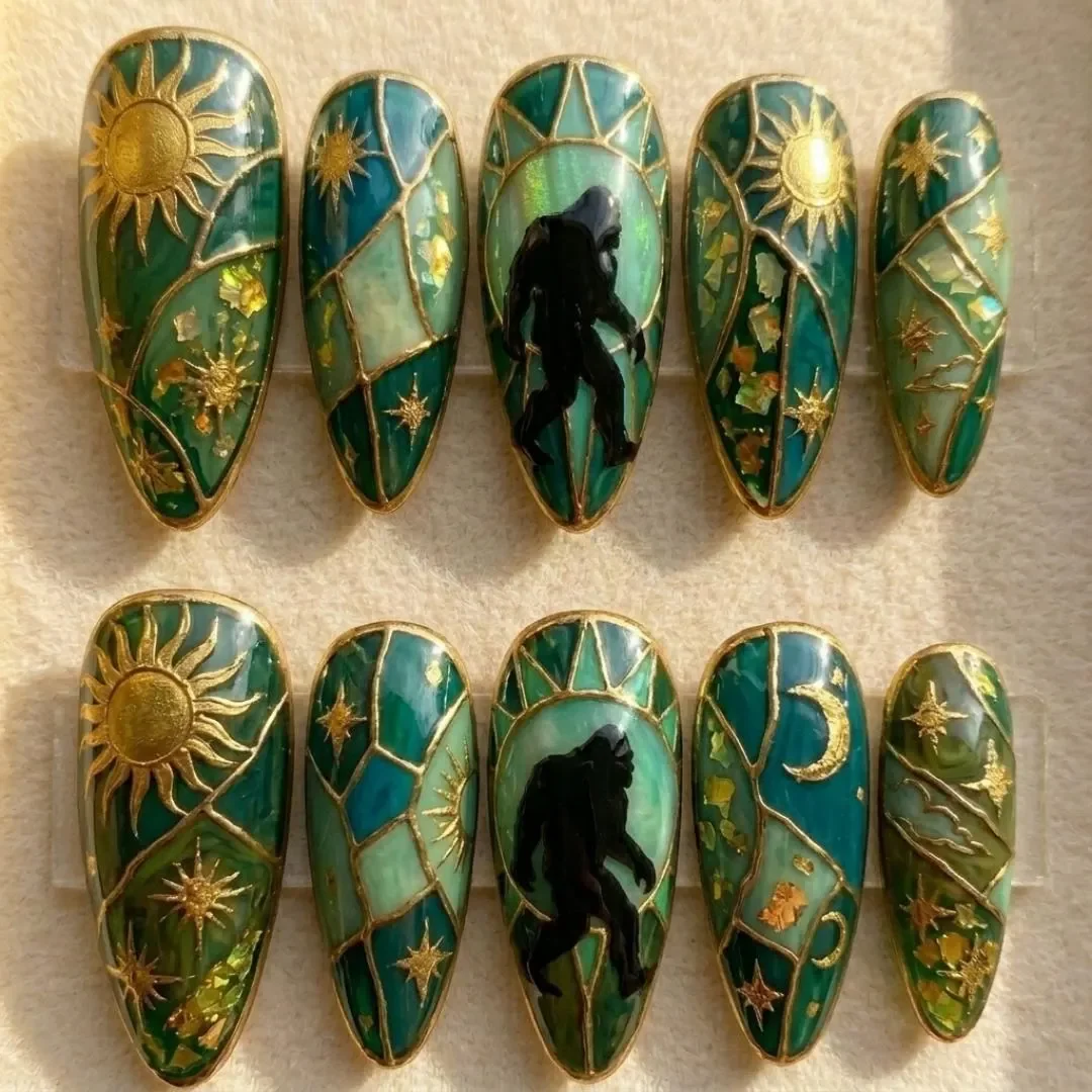 press on nails, custom press on nails, fake nails, Nails Art, stained glass nails, gold press on nails, 3d press on nails, luxury press on nails, handmade press on nails