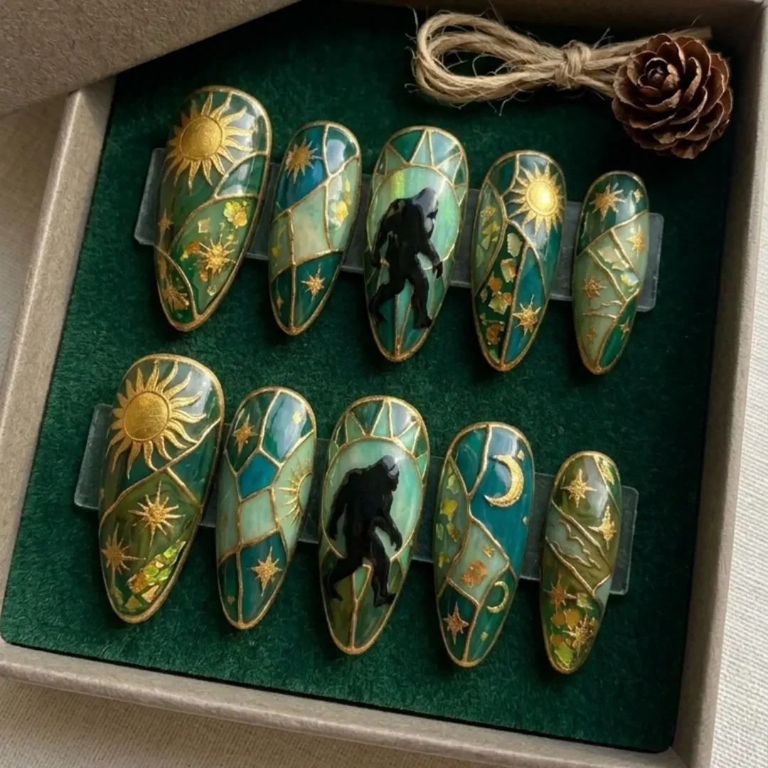 press on nails, custom press on nails, fake nails, Nails Art, stained glass nails, gold press on nails, 3d press on nails, luxury press on nails, handmade press on nails