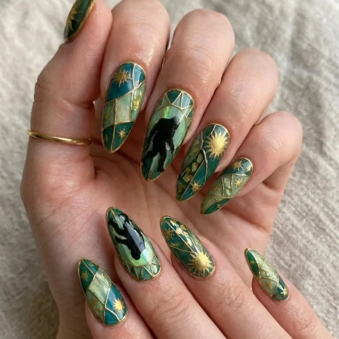 press on nails, custom press on nails, fake nails, Nails Art, stained glass nails, gold press on nails, 3d press on nails, luxury press on nails, handmade press on nails