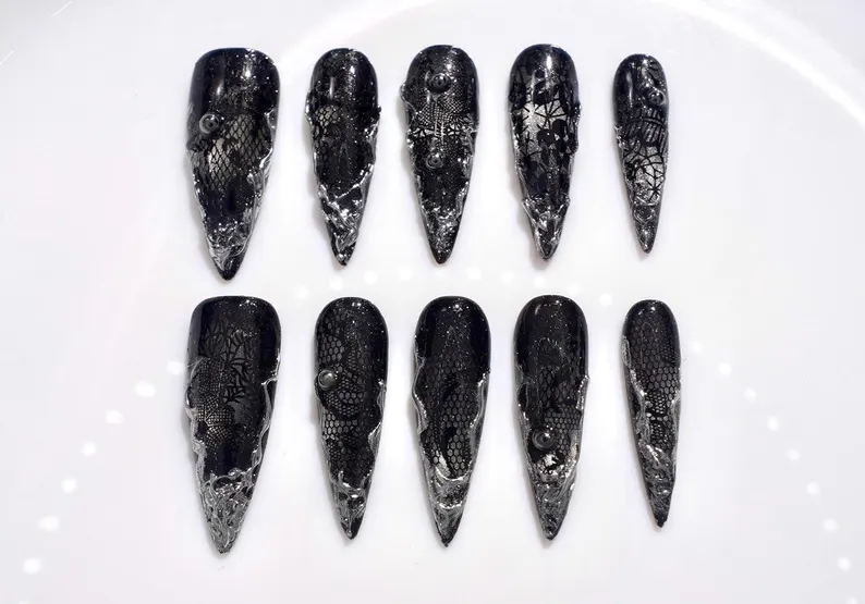 press on nails, custom press on nails, fake nails, Nails Art, stained glass nails, gold press on nails, 3d press on nails, luxury press on nails, handmade press on nails