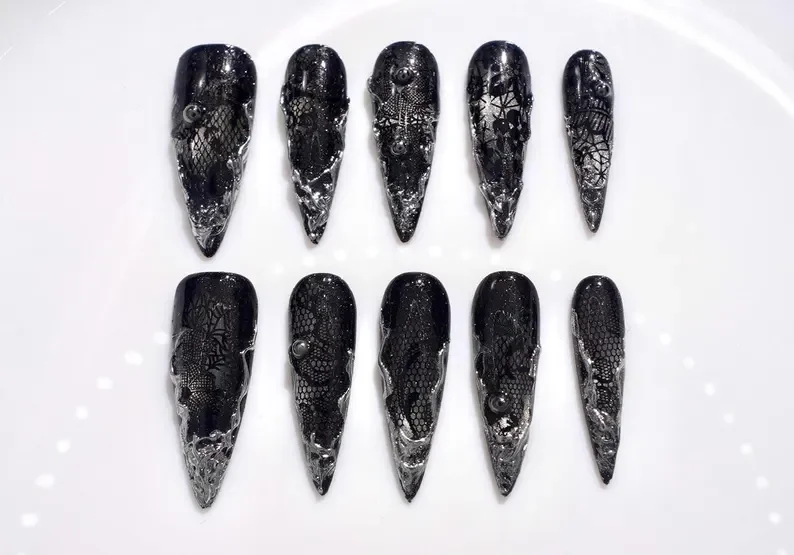 press on nails, custom press on nails, fake nails, Nails Art, stained glass nails, gold press on nails, 3d press on nails, luxury press on nails, handmade press on nails