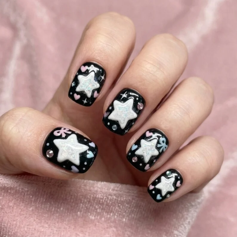 press on nails, custom press on nails, fake nails, Nails Art, stained glass nails, gold press on nails, 3d press on nails, luxury press on nails, handmade press on nails