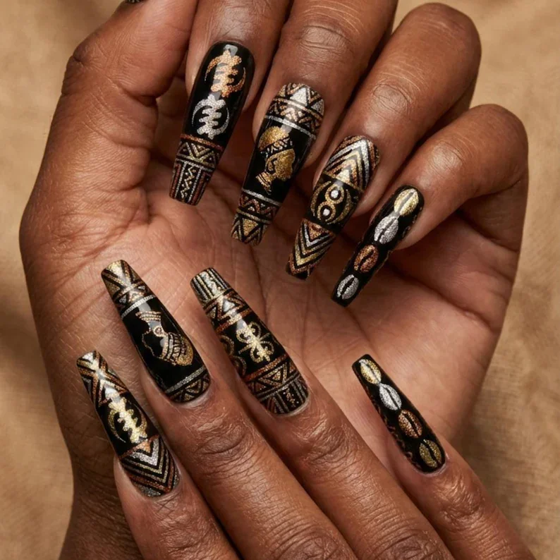black queen nails, gilded press on, press on nails, custom press on nails, fake nails, Nails Art, stained glass nails, gold press on nails, 3d press on nails, luxury press on nails, handmade press on nails