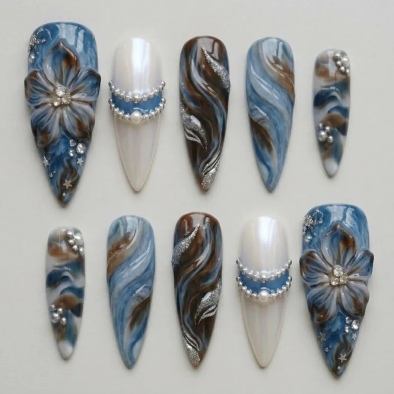 press on nails, custom press on nails, fake nails, Nails Art, stained glass nails, gold press on nails, 3d press on nails, luxury press on nails, handmade press on nails
