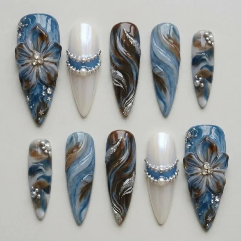 press on nails, custom press on nails, fake nails, Nails Art, stained glass nails, gold press on nails, 3d press on nails, luxury press on nails, handmade press on nails