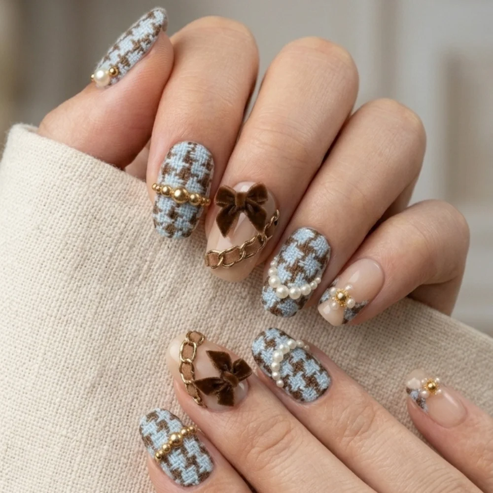 press on nails, custom press on nails, fake nails, Nails Art, stained glass nails, gold press on nails, 3d press on nails, luxury press on nails, handmade press on nails