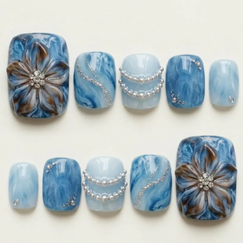 press on nails, custom press on nails, fake nails, Nails Art, stained glass nails, gold press on nails, 3d press on nails, luxury press on nails, handmade press on nails