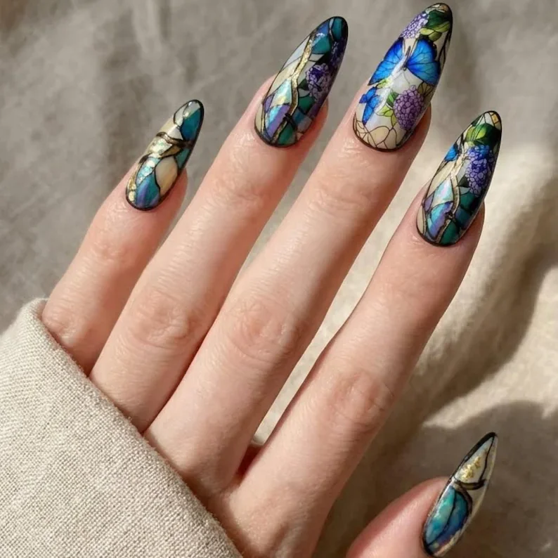press on nails, hand painted floral, custom press on nails, fake nails, Nails Art, stained glass nails, gold press on nails, 3d press on nails, luxury press on nails, handmade press on nails