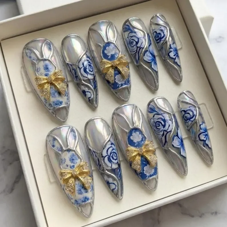blue white porcelain, press on nails, custom press on nails, fake nails, Nails Art, stained glass nails, gold press on nails, 3d press on nails, luxury press on nails, handmade press on nails