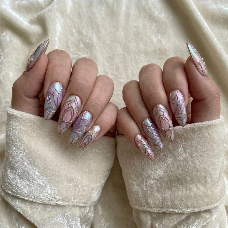 lotus dreamcatcher, dreamcatcher nails, press on nails, custom press on nails, fake nails, Nails Art, stained glass nails, gold press on nails, 3d press on nails, luxury press on nails, handmade press on nails