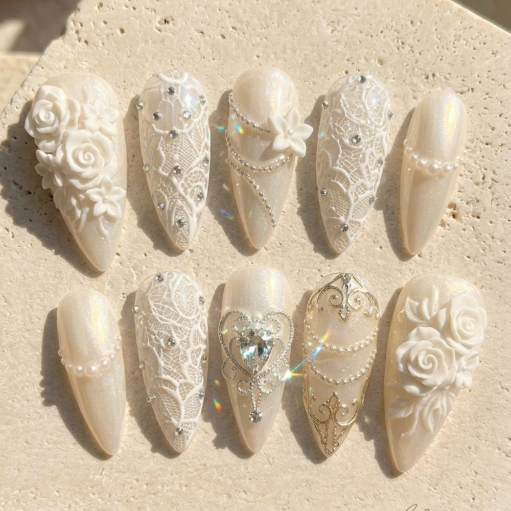 press on nails, custom press on nails, fake nails, Nails Art, stained glass nails, gold press on nails, 3d press on nails, luxury press on nails, handmade press on nails