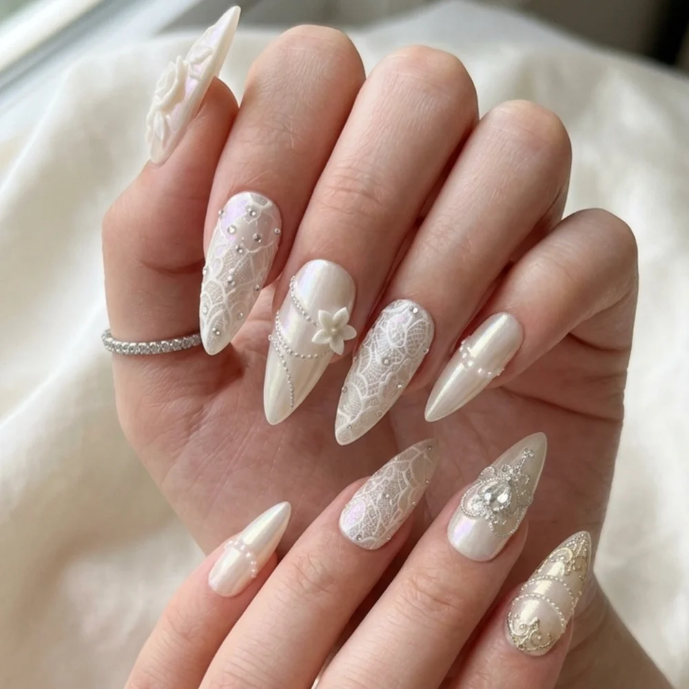 press on nails, custom press on nails, fake nails, Nails Art, stained glass nails, gold press on nails, 3d press on nails, luxury press on nails, handmade press on nails