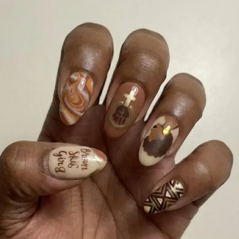 false nails, stick on nails, press on nails, custom press on nails, fake nails, Nails Art, stained glass nails, gold press on nails, 3d press on nails, luxury press on nails, handmade press on nails