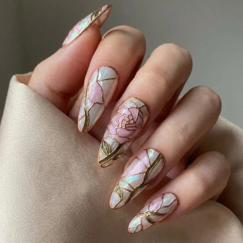 hand painted nails, floral nail design, press on nails, custom press on nails, fake nails, Nails Art, stained glass nails, gold press on nails, 3d press on nails, luxury press on nails, handmade press on nails