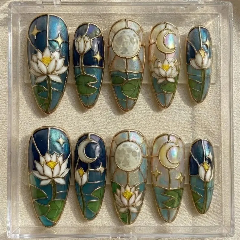 starry night nails, celestial nail design, press on nails, custom press on nails, fake nails, Nails Art, stained glass nails, gold press on nails, 3d press on nails, luxury press on nails, handmade press on nails