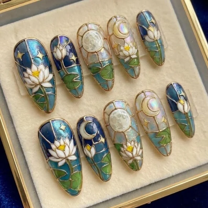 moon and stars nails, celestial lotus nails, press on nails, custom press on nails, fake nails, Nails Art, stained glass nails, gold press on nails, 3d press on nails, luxury press on nails, handmade press on nails