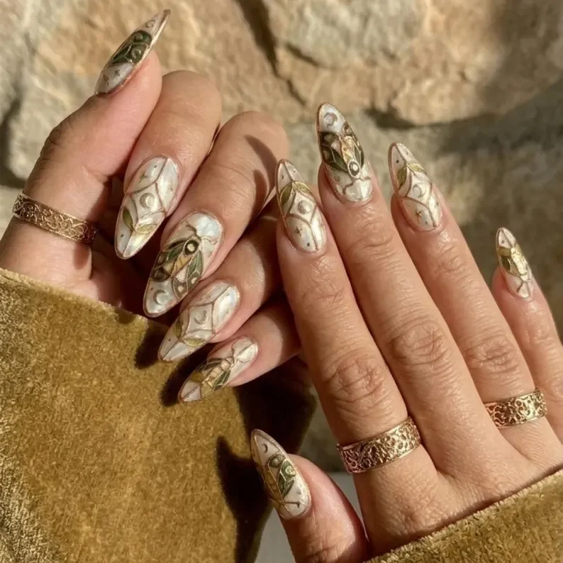 moon and stars, false press on nails, press on nails, custom press on nails, fake nails, Nails Art, stained glass nails, gold press on nails, 3d press on nails, luxury press on nails, handmade press on nails
