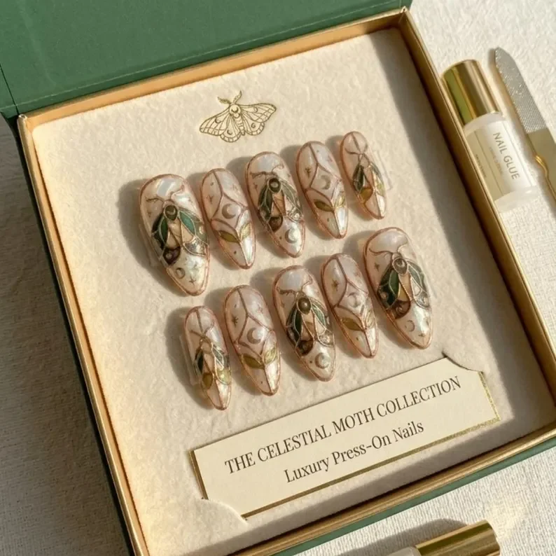 art false nails, emerald green nails, press on nails, custom press on nails, fake nails, Nails Art, stained glass nails, gold press on nails, 3d press on nails, luxury press on nails, handmade press on nails