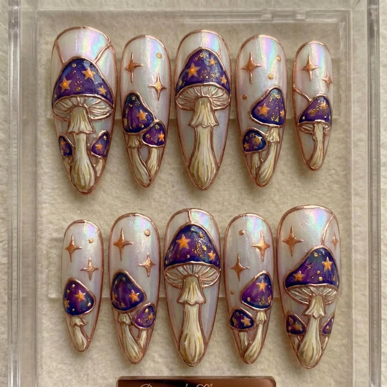 press on nails, custom press on nails, fake nails, Nails Art, stained glass nails, gold press on nails, 3d press on nails, luxury press on nails, handmade press on nails