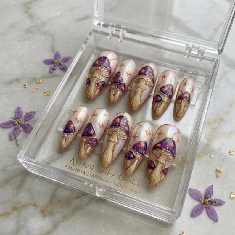 press on nails, custom press on nails, fake nails, Nails Art, stained glass nails, gold press on nails, 3d press on nails, luxury press on nails, handmade press on nails