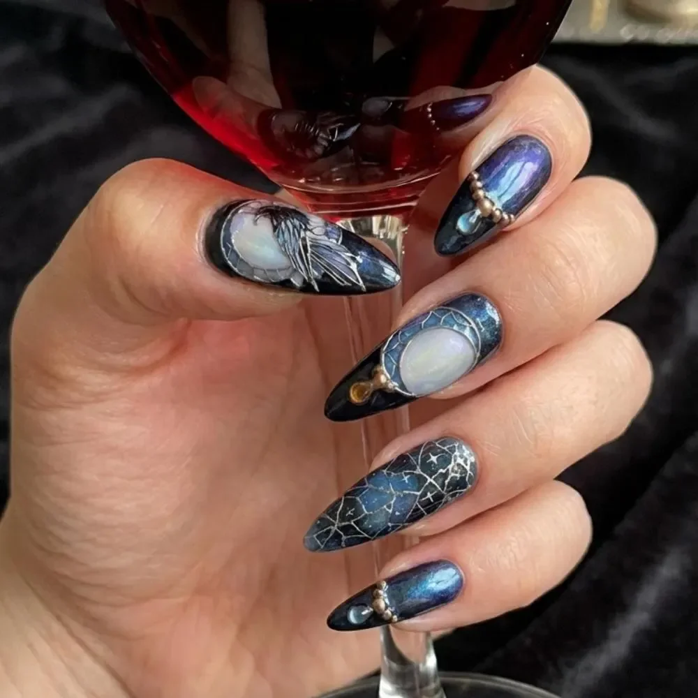press on nails, custom press on nails, fake nails, Nails Art, stained glass nails, gold press on nails, 3d press on nails, luxury press on nails, handmade press on nails