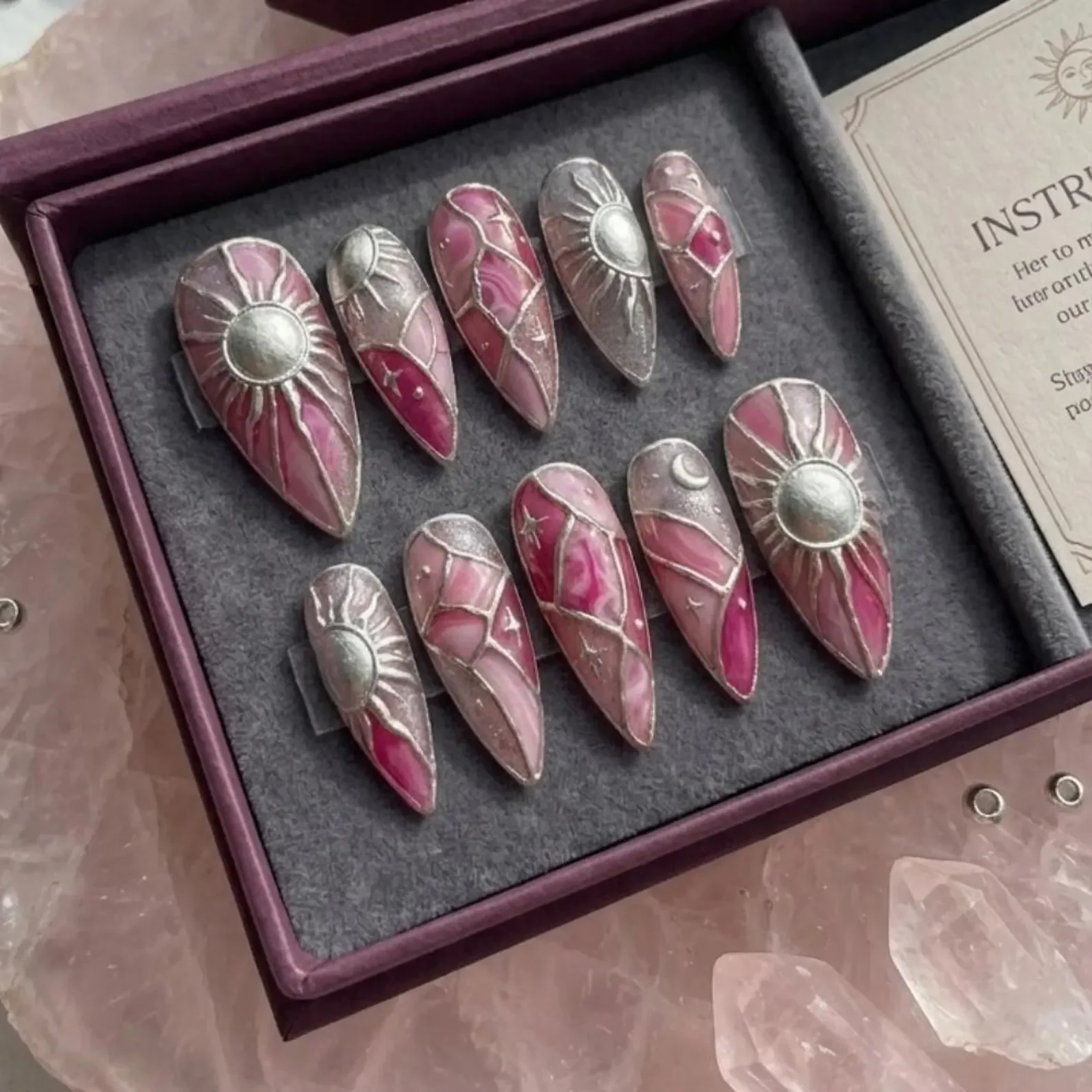 aura chrome, stiletto nails, press on nails, custom press on nails, fake nails, Nails Art, stained glass nails, gold press on nails, 3d press on nails, luxury press on nails, handmade press on nails