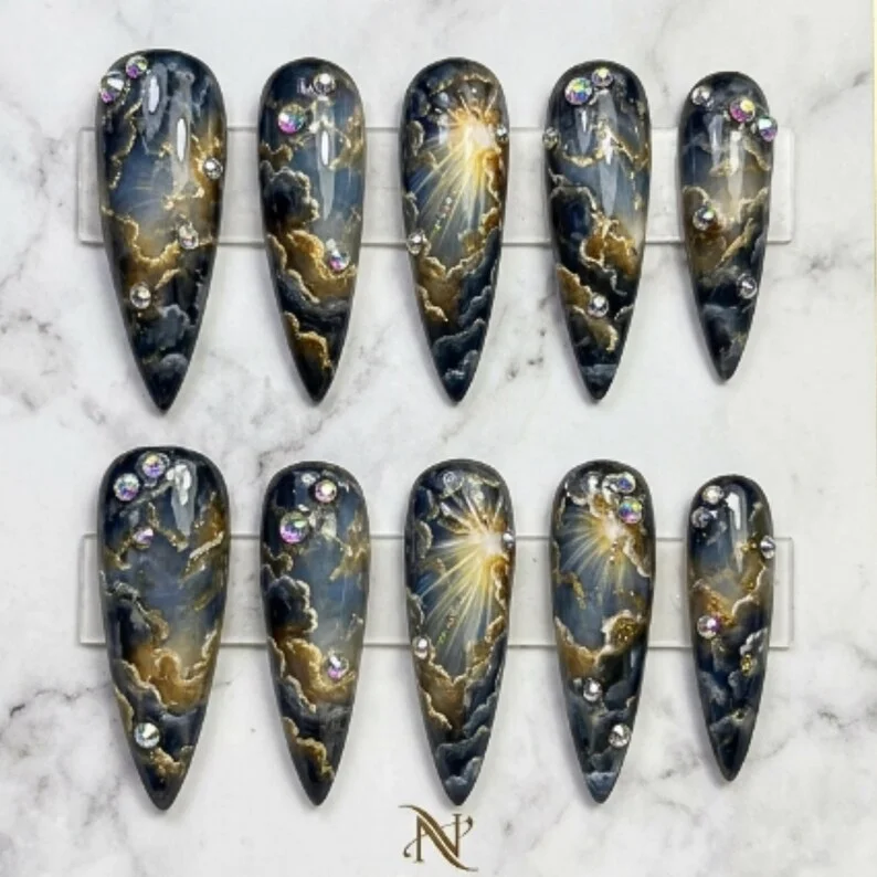 press on nails, custom press on nails, fake nails, Nails Art, stained glass nails, gold press on nails, 3d press on nails, luxury press on nails, handmade press on nails