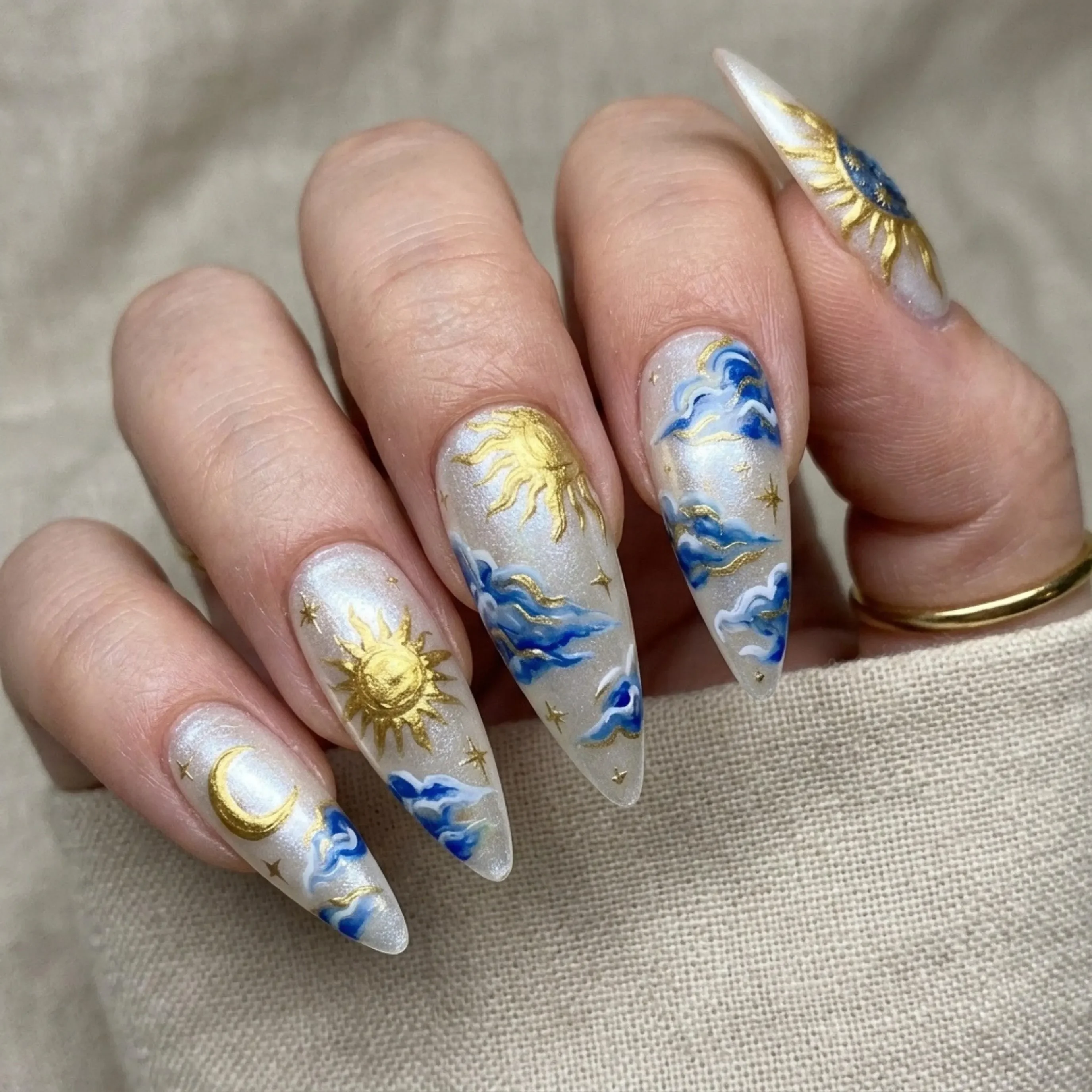 press on nails, custom press on nails, fake nails, Nails Art, stained glass nails, gold press on nails, 3d press on nails, luxury press on nails, handmade press on nails